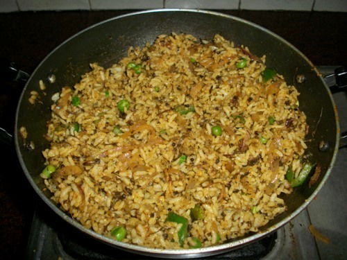 Methi Matar Pulav - Recipe for Leftover Rice / Lunch Box Ideas - Yummy ...