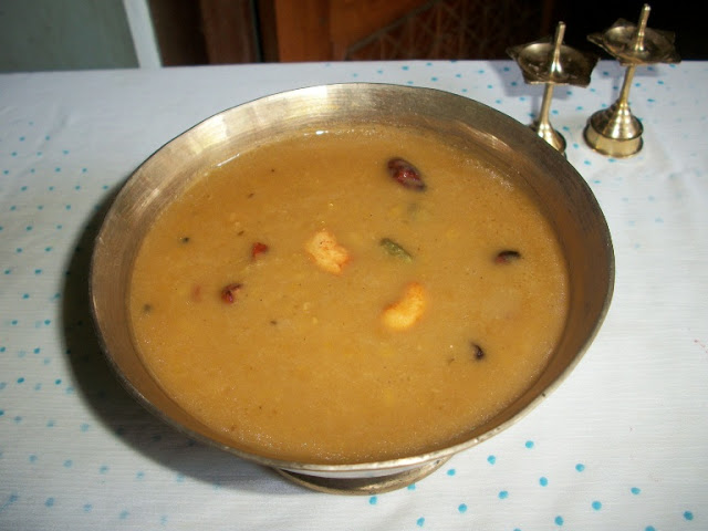 Moong Dal Payasam Recipe (Pasi Paruppu Payasam) Moong Dal Payasam Recipe (Pasi Paruppu Payasam)