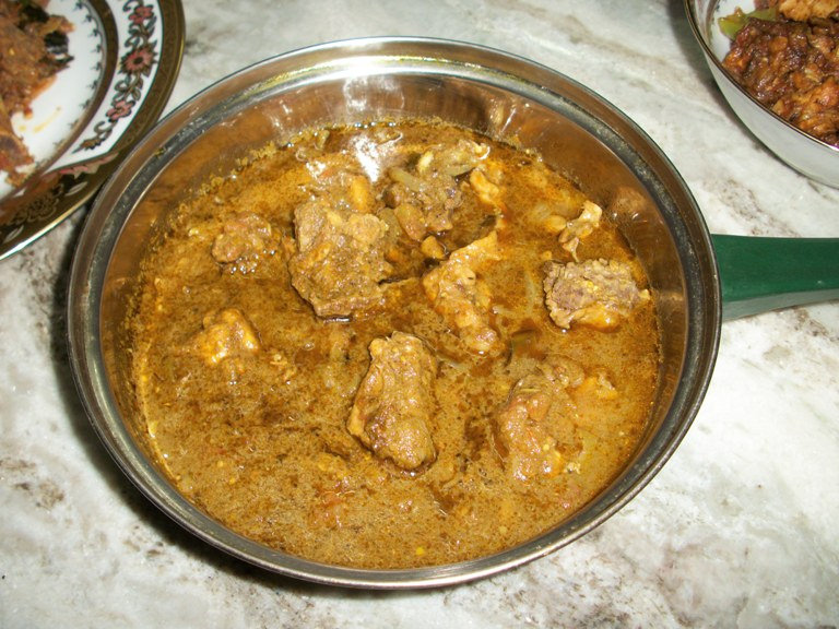 Featured image of post How to Make Mint Coriander Chicken Curry