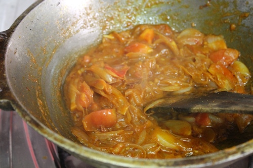 Bitter Gourd Masala Recipe   Pavakkai Masala Recipe - 4