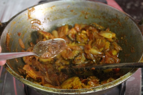 Bitter Gourd Masala Recipe   Pavakkai Masala Recipe - 73