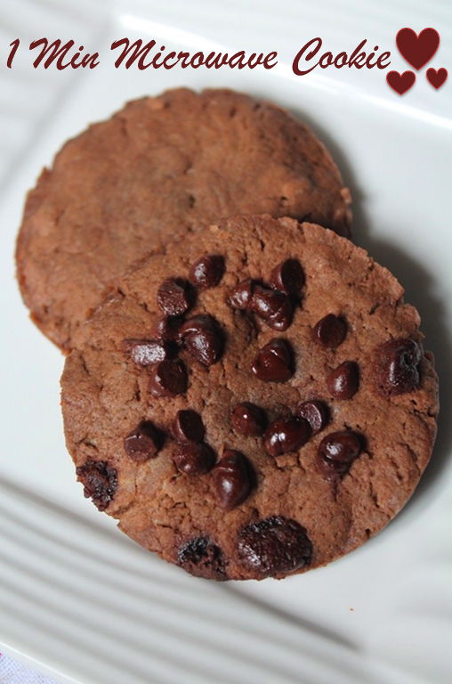 1 Min Microwave Eggless Cookie Recipe / How to Make Chocolate Cookies