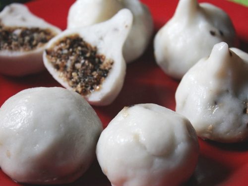 Tik turgan jojani sikadi