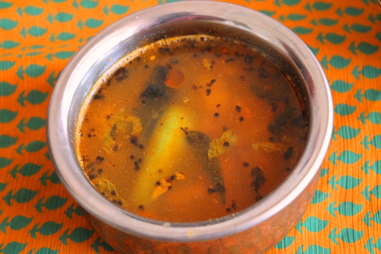 Paruppu Rasam Recipe (Dal Rasam Recipe)