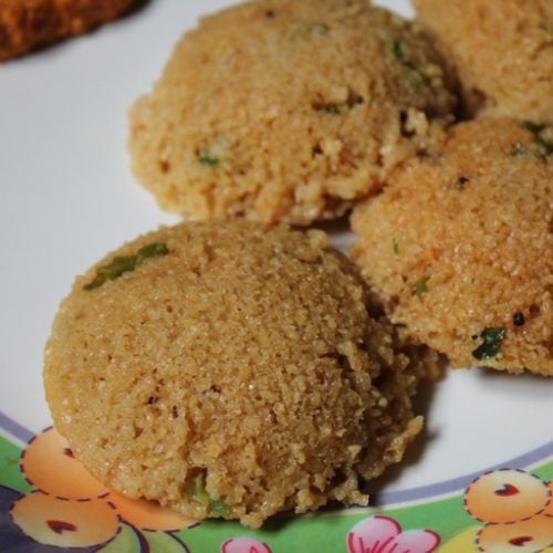 Wheat Rava Idli Recipe | Instant Wheat Rava Idli Recipe