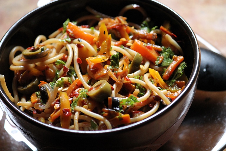 Stir Fry Spaghetti Recipe / Pasta Stir Fry Recipe - Quick Pasta Recipes ...