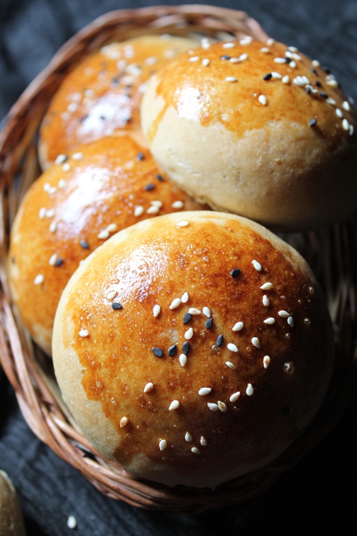 Whole Wheat Dinner Rolls Recipe  with   without eggs  - 87