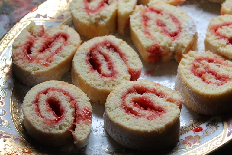 Raspberry Filled Jelly Roll Recipe - Lana's Cooking