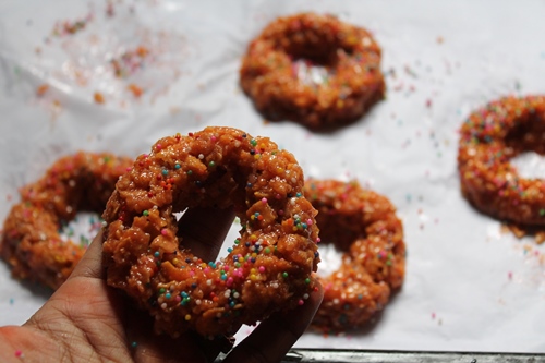 Christmas Wreath Recipe   Cornflakes Wreath Recipe - 7