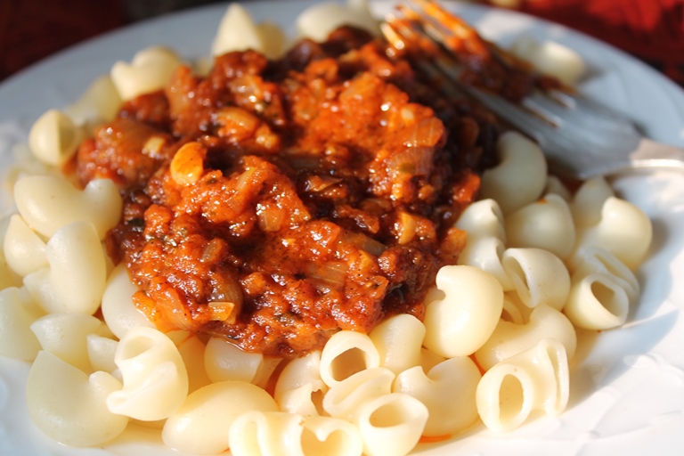 Arrabiata Pasta Recipe / Arrabbiata Pasta Sauce Recipe - Yummy Tummy