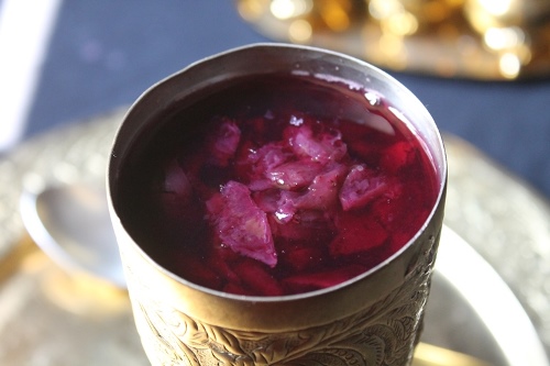 Arabian Pulpy Grape Juice served in a cup