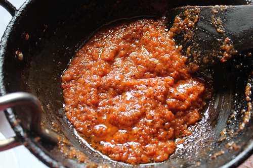 onion tomato chutney cooked