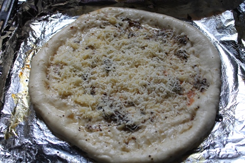 White Garlic Pizza Recipe   White Pizza Recipe - 29