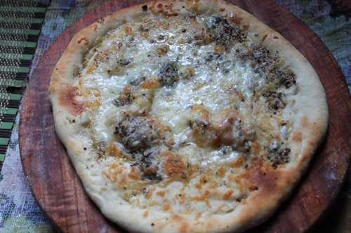 White Garlic Pizza Recipe   White Pizza Recipe - 41