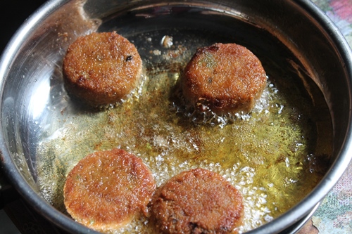 chicken cutlet fried till golden