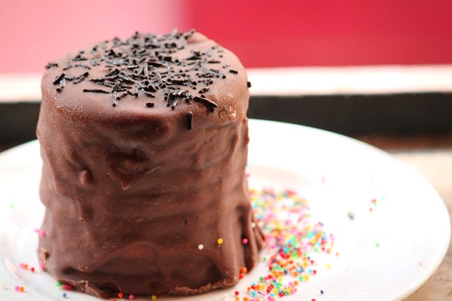 Oreo Lava Cakes - Kirbie's Cravings