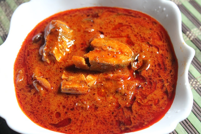 Andhra Fish Curry Chepala Pulusu Recipe Andhra Style Fish Pulusu