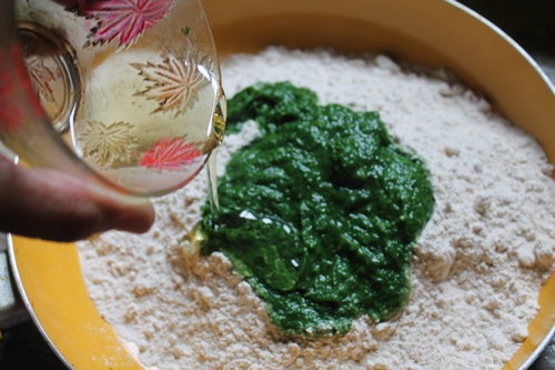 Palak Paratha Recipe   Spinach Chapati Recipe - 51