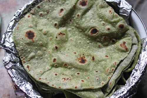 Palak Paratha Recipe   Spinach Chapati Recipe - 34