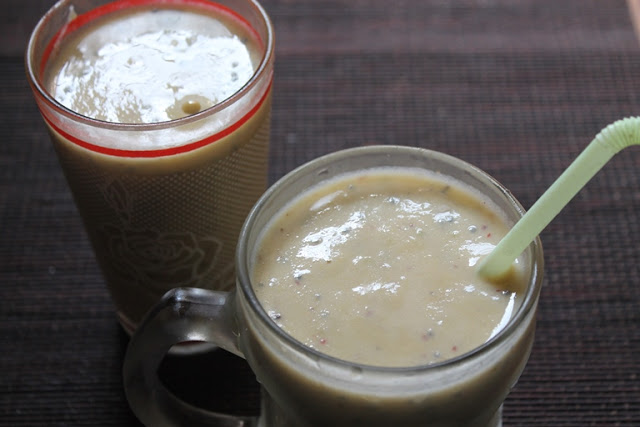 mixed fruit smoothie