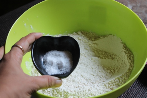 Whole Wheat Dinner Rolls Recipe  with   without eggs  - 60