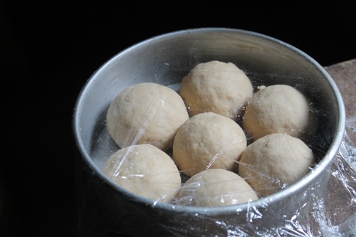 Whole Wheat Dinner Rolls Recipe  with   without eggs  - 1