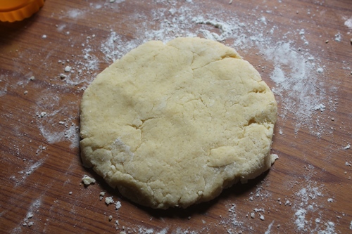 flatten scones dough