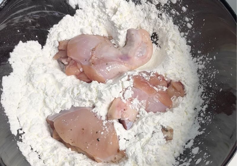 coat chicken in cornstarch