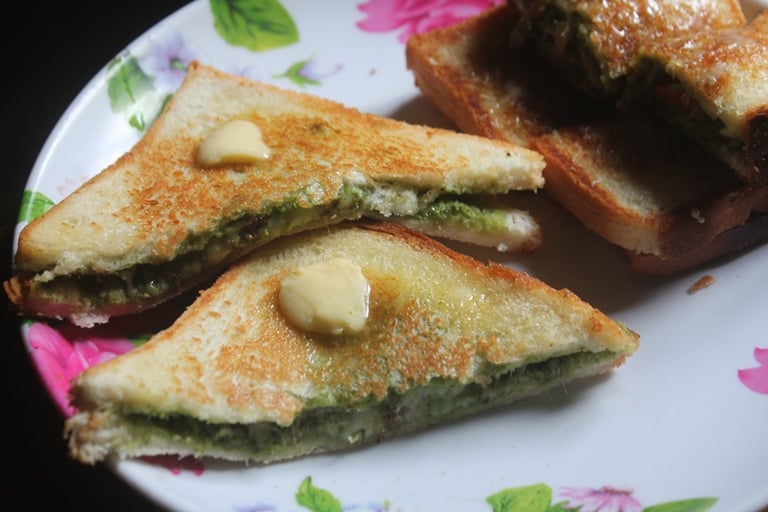 Bombay Chutney & Cheese Sandwich Recipe Easy Sandwich Recipes