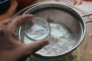 Fluffy White Cake Recipe - Christmas Special Recipes