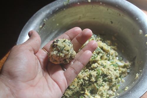 Keerai Vadai Recipe   Spinach Paruppu Vada   Parippu Vadai Recipe - 60