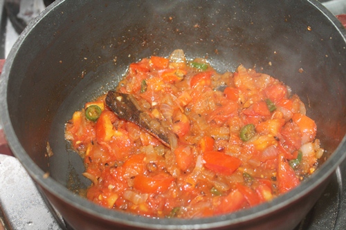 Green Peas Curry Recipe   Pattani Masala Recipe   Dried Peas Recipe - 71