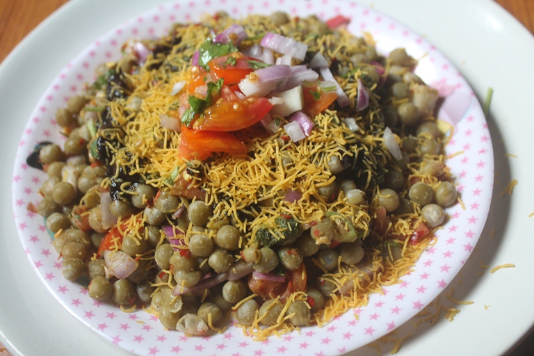 Boiled Green Peas Chaat Recipe - Zero Oil Recipes