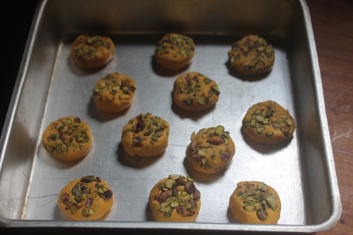 Eggless Pistachio Cookies Recipe   Pista Biscuits Recipe - 9