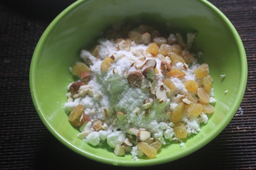 Sweet Coconut Sandwich Recipe   Thengai Sandwich Recipe - 29