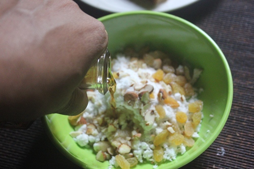 Sweet Coconut Sandwich Recipe   Thengai Sandwich Recipe - 39