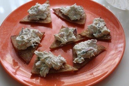 chicken crostini