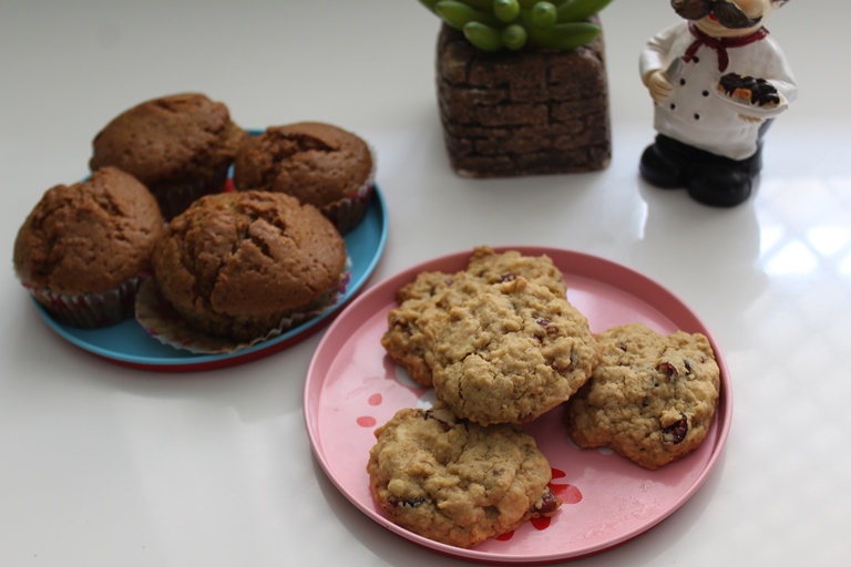 White Chocolate and Cranberry Cookies