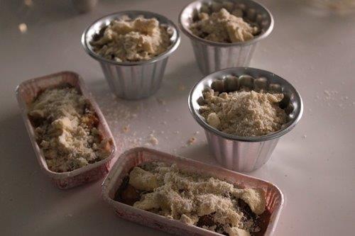 Apple crumble muffins