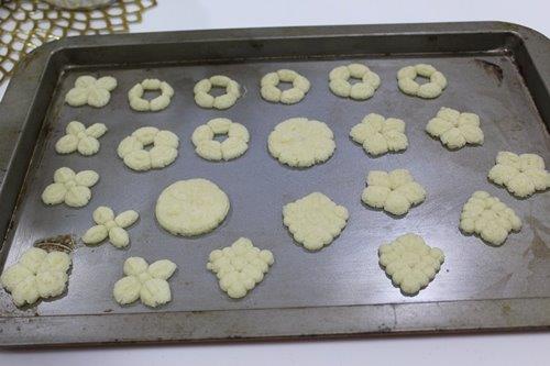 Spritz Cookies