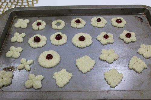 Spritz Cookies
