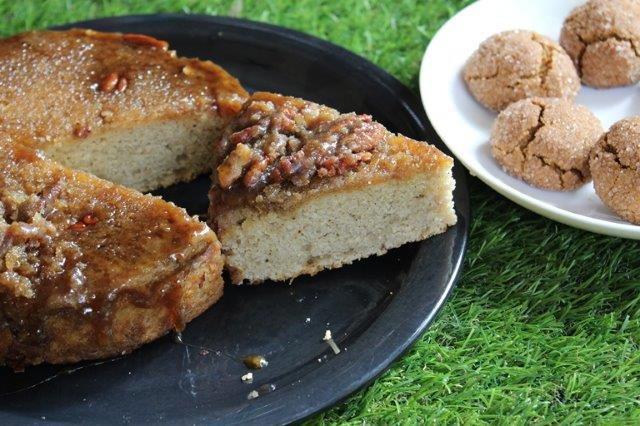 caramel pecan cake