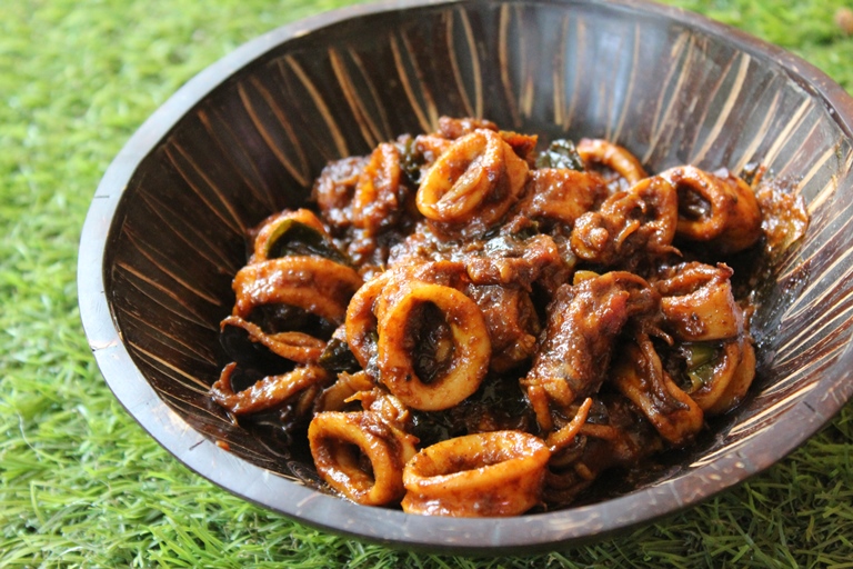 Squid curry shop