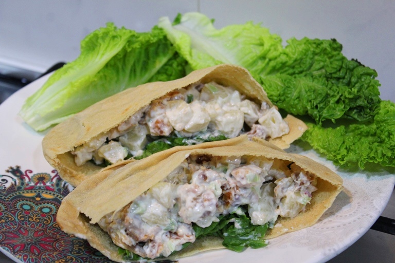 Hawaiian Chicken Pita Pockets