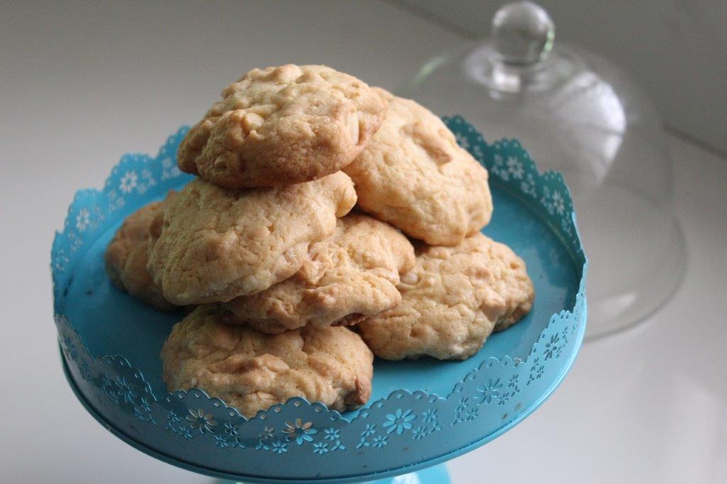 White Chocolate Macadamia Cookies