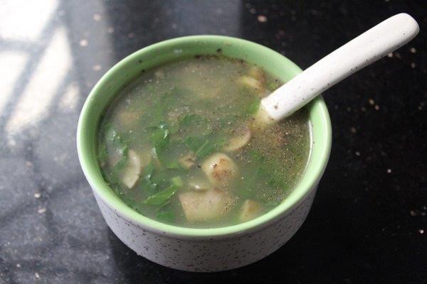 Mushroom Spinach Soup