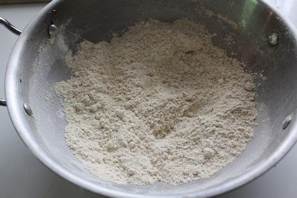Sunnundalu   Urad Dal Ladoo using Sugar - 7