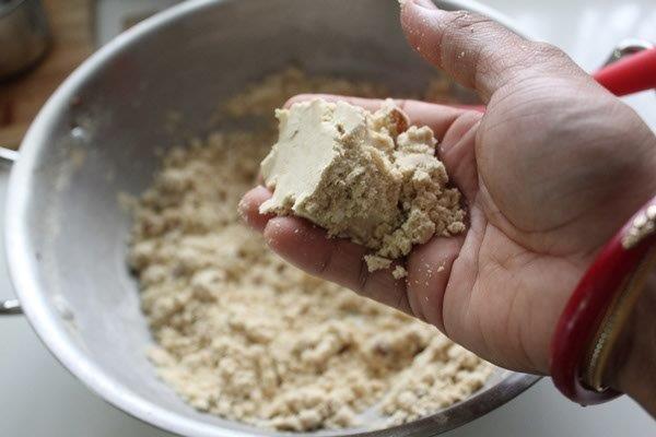 Sunnundalu   Urad Dal Ladoo using Sugar - 17