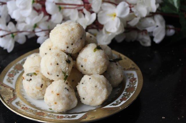 step 22 Rice Sago Kara Kolukattai