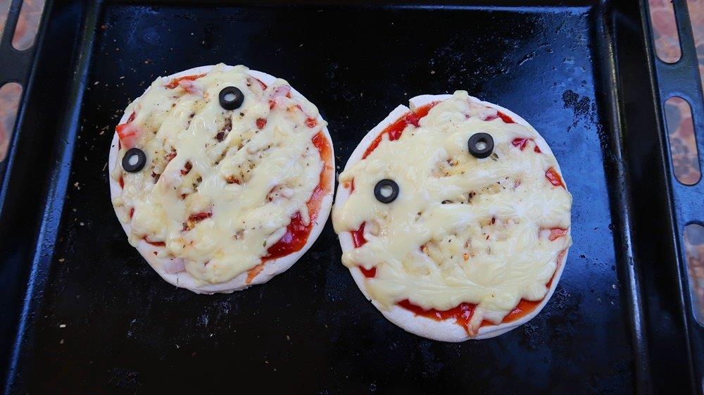 Halloween Pizza